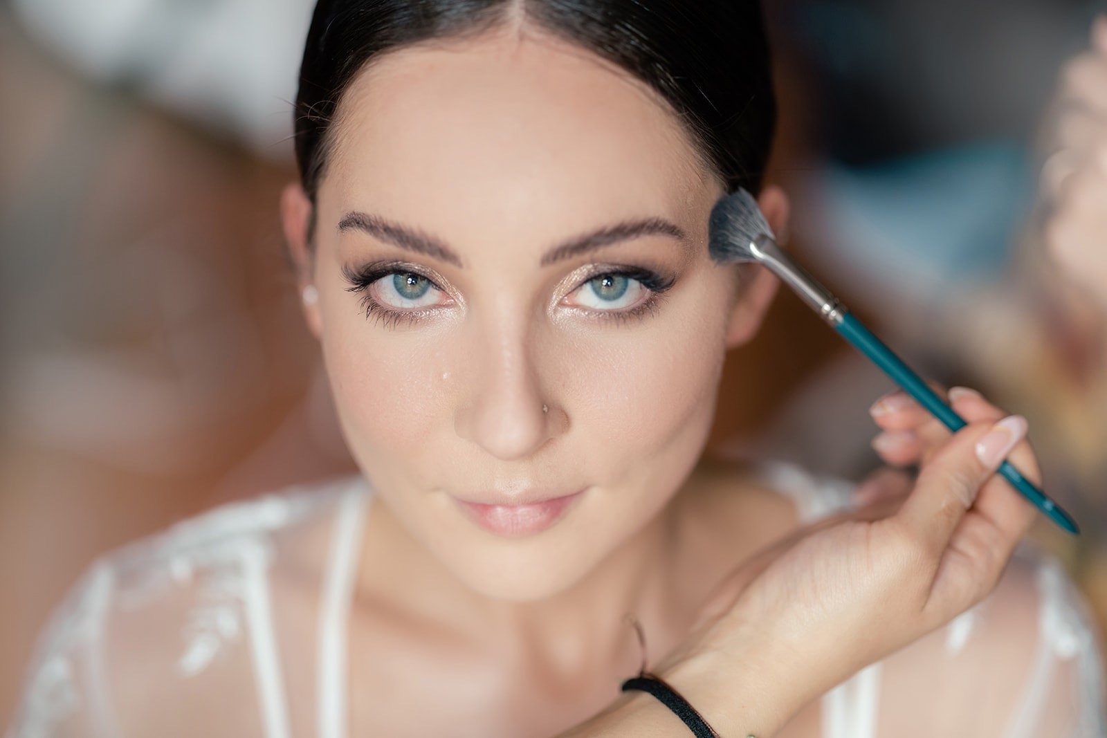 Top tips for getting ready on the morning of your wedding