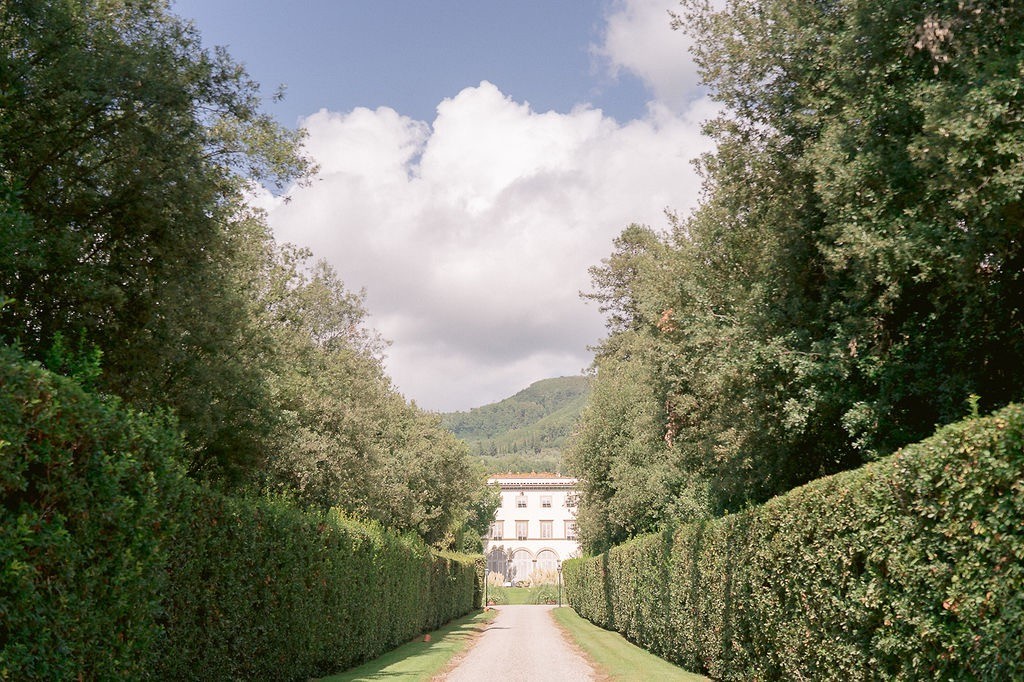Wedding Venues in Italy: Discover the Magic of Tuscany