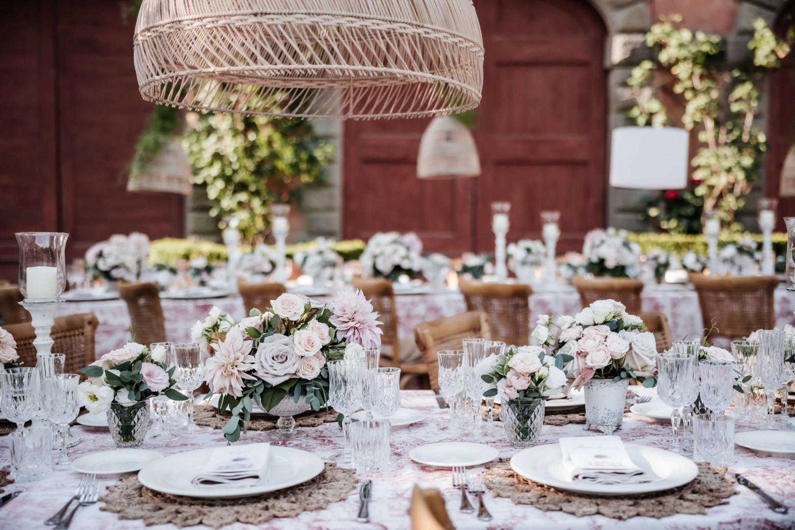 Intimate weddings in Tuscany, a choice of style