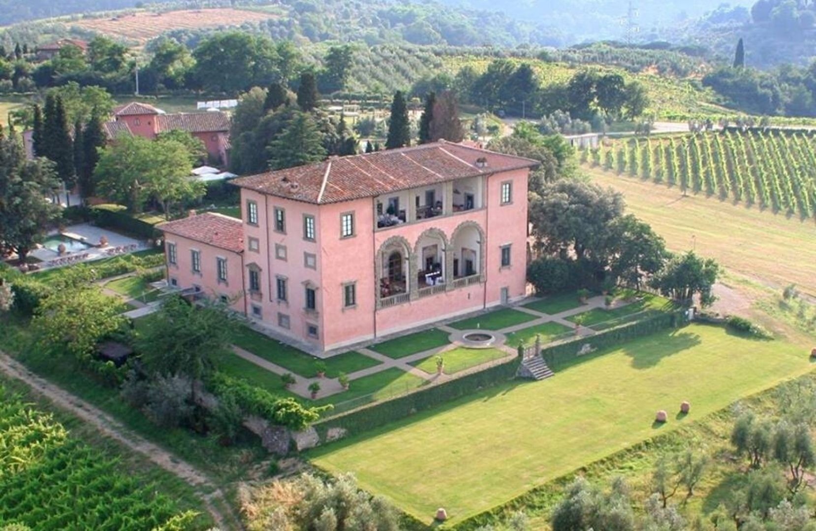 wedding-villas-in-tuscany
