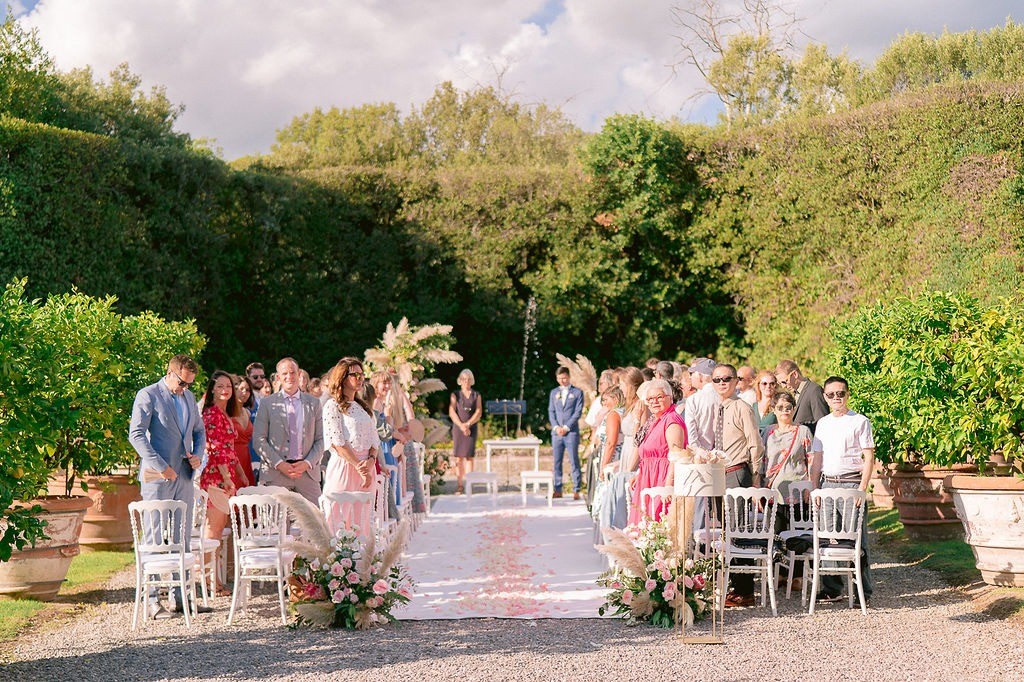 getting-married-villa-lucca